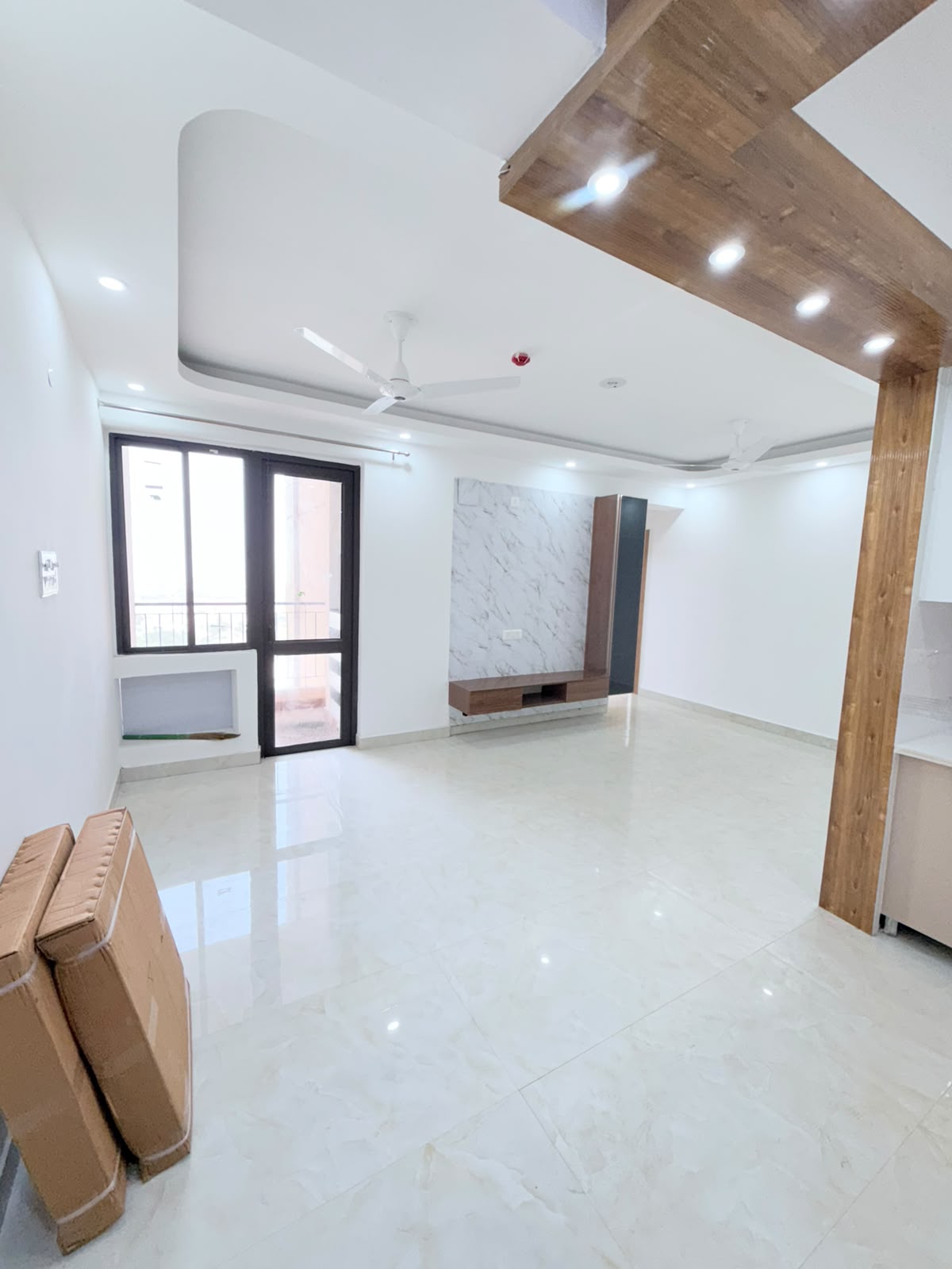 Empty living area before Eastern Yard furnishing